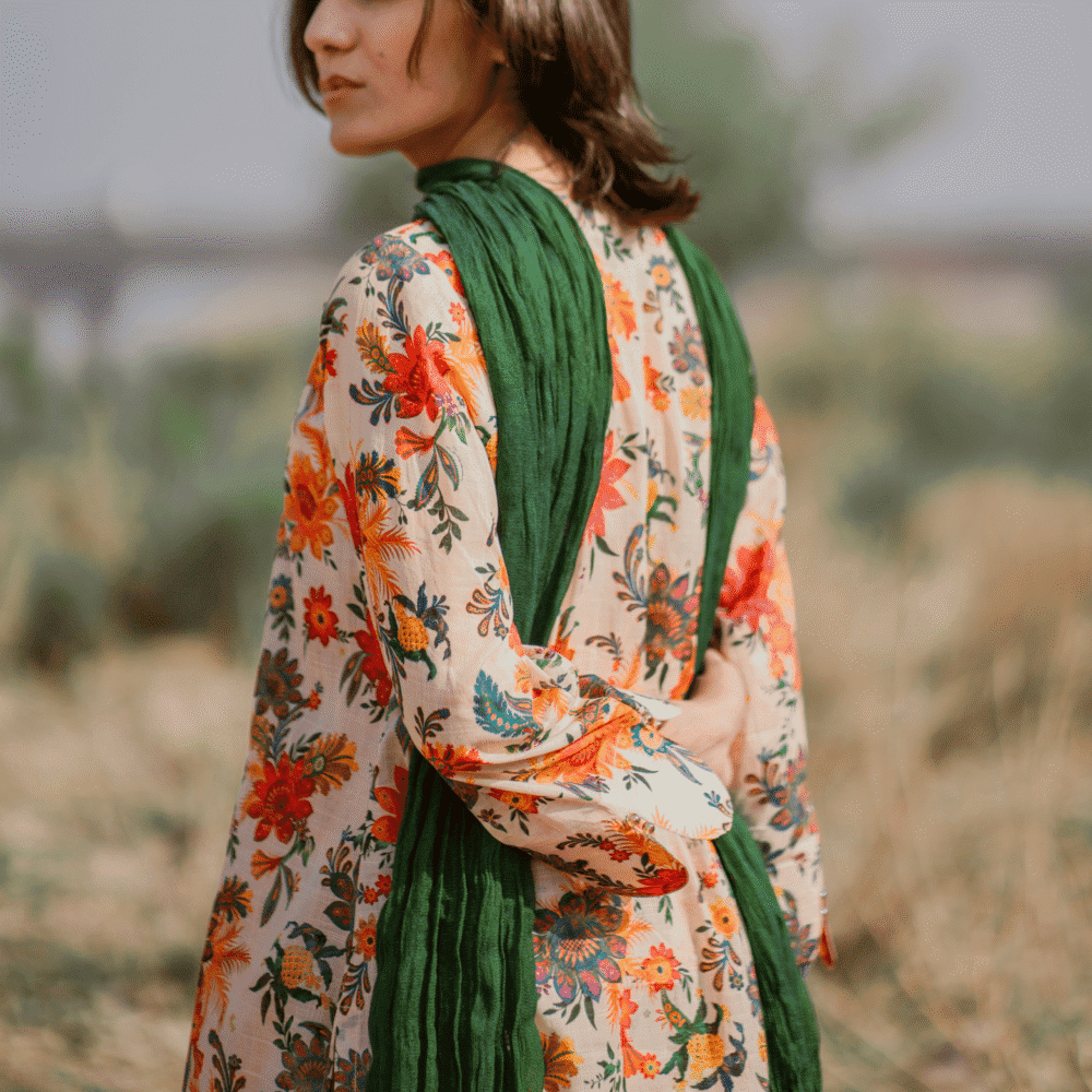 NAZ-E-GUL - Image 4