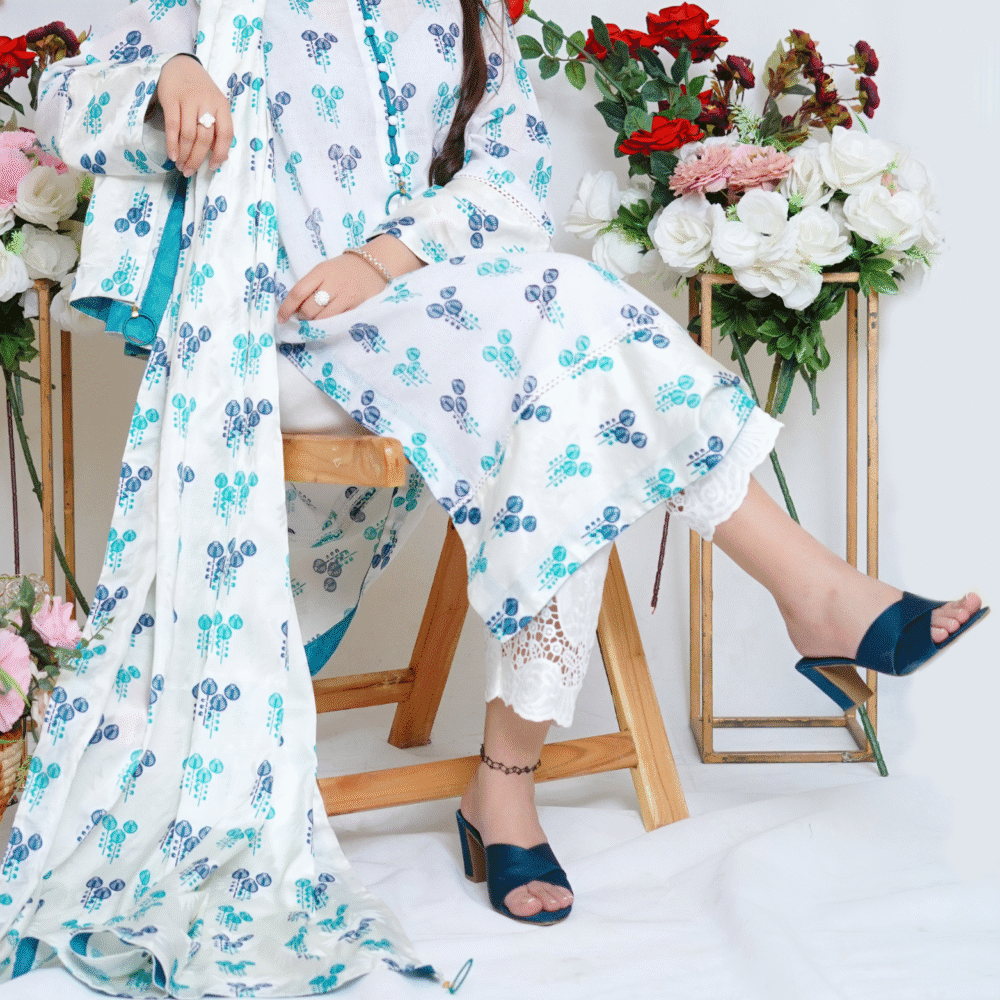 NAZNEEN - Image 4