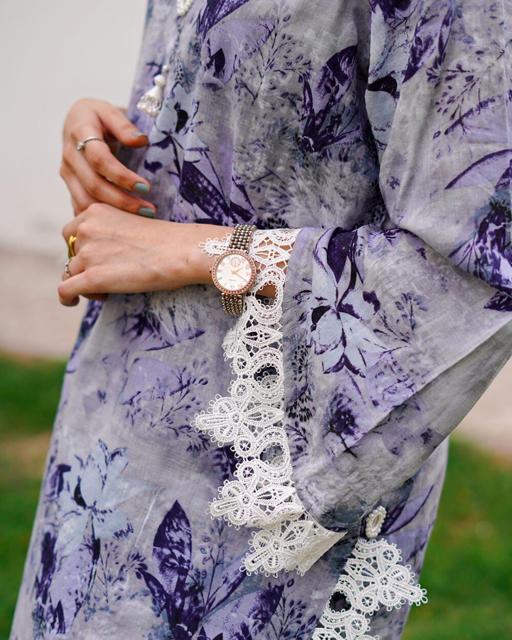 DUSKY FLORAL - Image 3